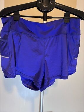 Athleta Womens Ready Set Running shorts with side pockets